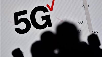 «الحلو ميكملش»، كيف تؤثر خدمة الـ5G على عمر بطارية الهواتف؟