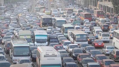 الحالة المرورية اليوم الأحد، تكدسات وزحام في شوارع القاهرة (تفاصيل)