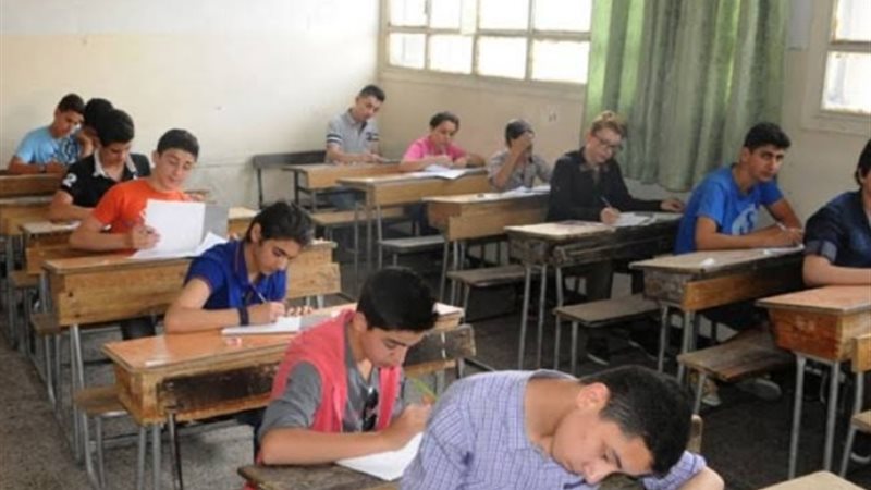 طلاب اولى إعدادى