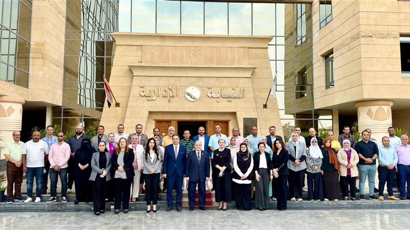 اختتام دورة تدريبية لتعلم لغة الإشارة لأعضاء الجهاز الإداري 