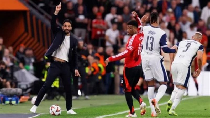 مانشستر يونايتد وتوتنهام