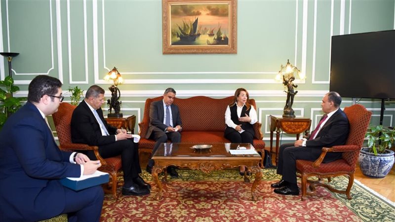 وزير الخارجية