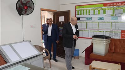 قبل ساعات من انطلاقها.. محافظ بني سويف يتفقد عدداً من مقار ولجان انتخابات مجلس النواب 2025