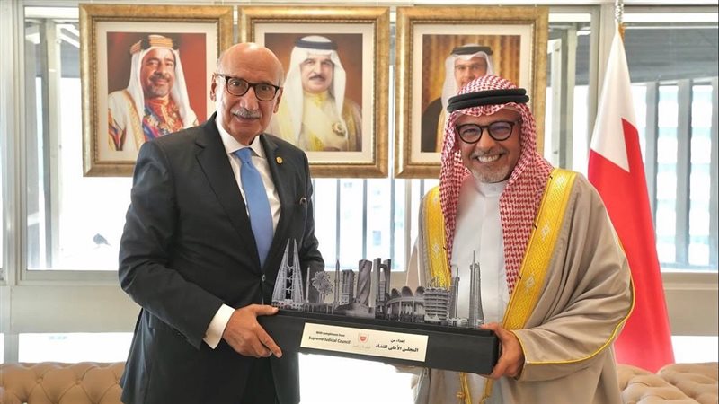 جانب من الحدث 