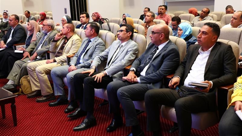  مبادرة الحزم التدريبية لكوادر الإدارة المحلية