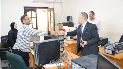رئيس شركة مياه الفيوم يواصل جولاته الميدانية لمتابعة الأداء وتعزيز كفاءة الخدمات
