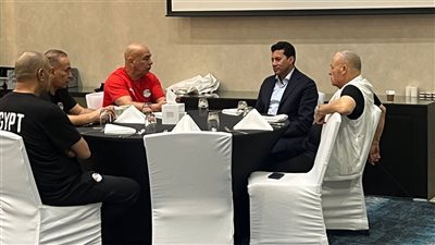 هاني أبو ريده يتواصل مع حسام حسن قبل مواجهه بنين بكأس الأمم الإفريقية 