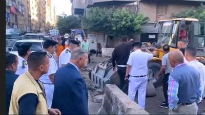 محافظ الإسكندرية يقود جولة مفاجئة بالمنتزه أول لإزالة الإشغالات وتحقيق الانضباط المروري
