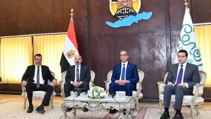 محافظ الفيوم ورئيس هيئة الرقابة الادارية بالفيوم  