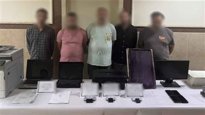 التحقيق مع المتهمين بتزوير توكيل سيارة استأجروها لبيعها بالقاهرة 