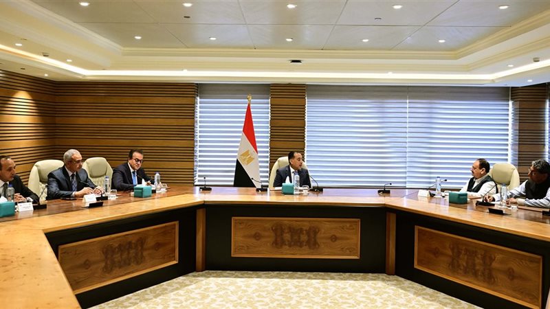 رئيس مجلس الوزراء 
