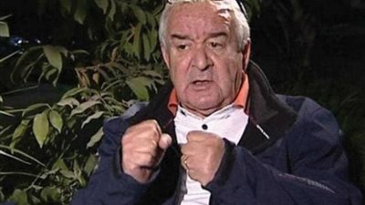 محمد عبد العزيز يكشف كواليس “الكوميديا السينمائية” في ماستر كلاس بالمسرح المكشوف