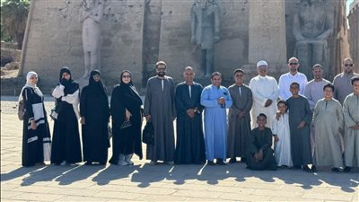 الجلابية تنتصر.. مبادرة “هنزور معبد الأقصر” تتحول لرسالة قوية ضد الإساءة للزي الصعيدي