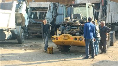 رئيس أول المحلة يتفقد جراج الحي ويتابع جاهزية معدات النظافة لرفع كفاءة الخدمات