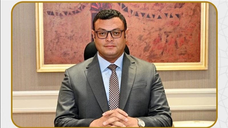 وزير الإسكان 