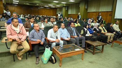 كلية الخدمة الاجتماعية بجامعة الفيوم: نصر أكتوبر مصدر فخر وعزة للأمة