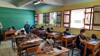 موعد امتحانات الصف الثالث الإعدادي 2026.. وكيفية تسجيل الاستمارة إلكترونيًا