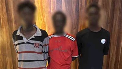 ضبط 3 أشخاص لسرقتهم هاتف وسماعة طالب أجنبي بالقاهرة