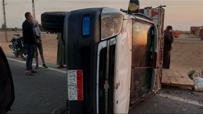 ارتفاع عدد مصابي انقلاب سيارة بالمنيا الجديدة إلى 10 أشخاص