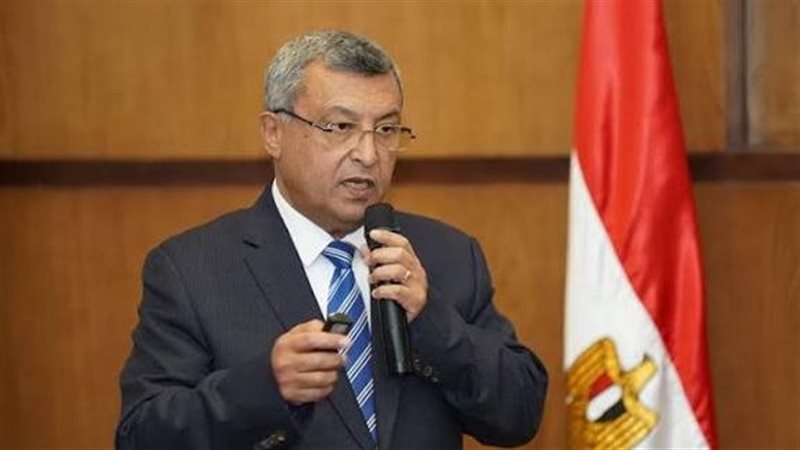 أسامة كمال وزير البترول الأسبق 