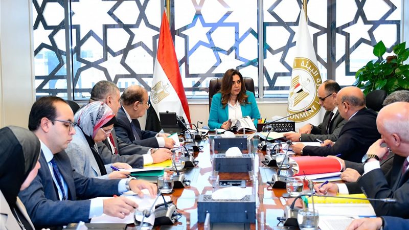وزيرة التنمية المحلية 