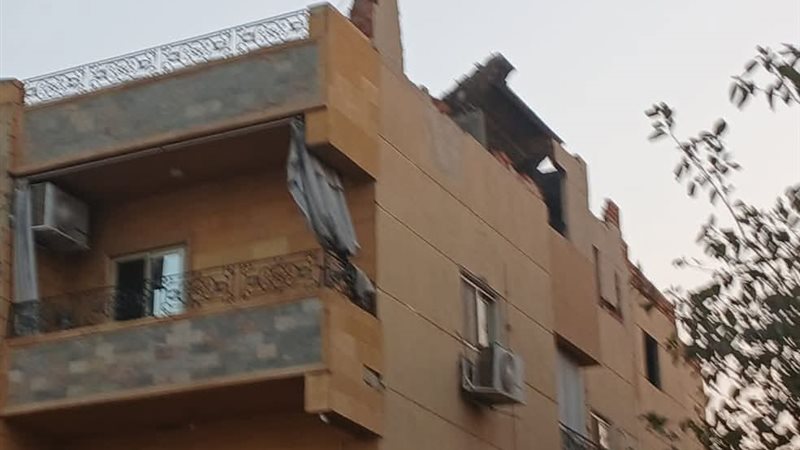 مبنى بالتجمع الأول 