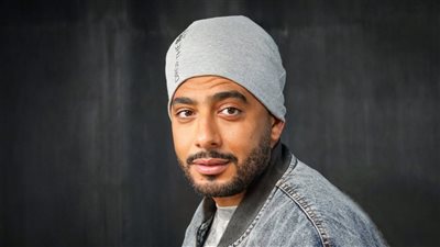 عصام السقا يشارك جمهوره صورا من كواليس فيلم شمشون ودليلة 