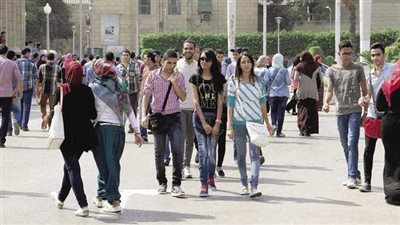 مفاجأة بشأن تناول المكملات الغذائية ومشروبات الطاقة خلال الامتحانات.. تحذير