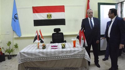 محافظ الغربية يتفقد لجان المحلة وسمنود لضمان الجاهزية لانتخابات مجلس النواب
