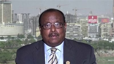 أستاذ علاقات دولية: نتنياهو مجرم مطلوب.. ويحذر ترامب: مصداقيتك على المحك