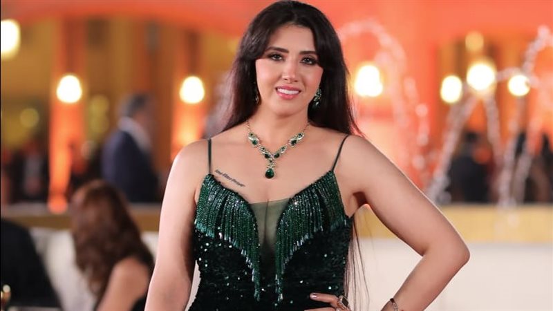 نور فخري
