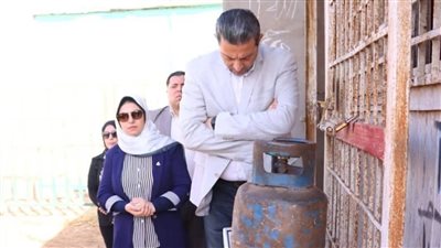  محافظ دمياط يوجه بتكثيف الحملات على المستودعات وإحالة المخالفين للتحقيق فوراً 