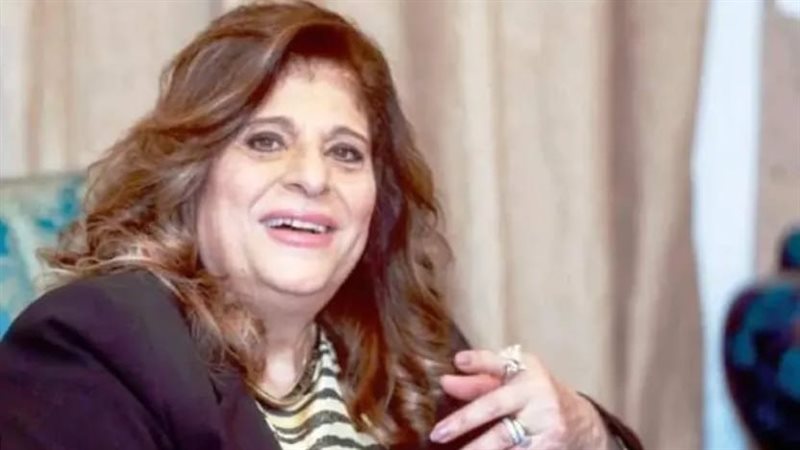الإعلامية القديرة ميرفت سلامة