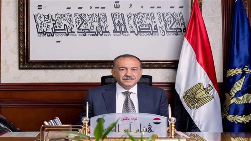 هشام أبو النصر محافظ أسيوط