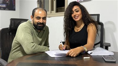  ندى بهجت توقع عقد مسلسل 