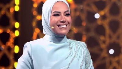 حمدي رزق ينتقد الهجوم على آية عبد الرحمن: تدين غريب وغير مفهوم