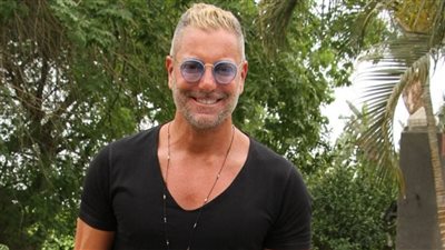 تامر هجرس يجتمع مع محمد سعد في 