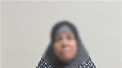 سقوط سيدة توزع مبالغ على الناخبين بالسنطة 