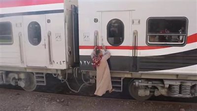 رسائل توعية.. «النقل» تحذر من سلوكيات تعرض حياة المواطنين للخطر
