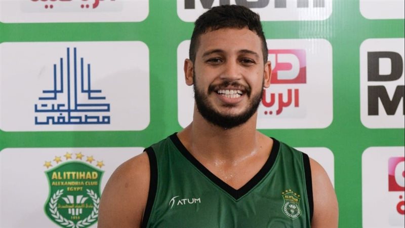مالك طه لاعب الاتحاد للسلة