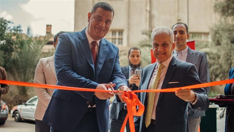 غبد الموجود يشهد افتتاح توسعات بنك الكساء المصري