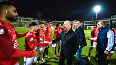 أبوريدة يساند المنتخب الوطني قبل انطلاق كأس العرب في الدوحة