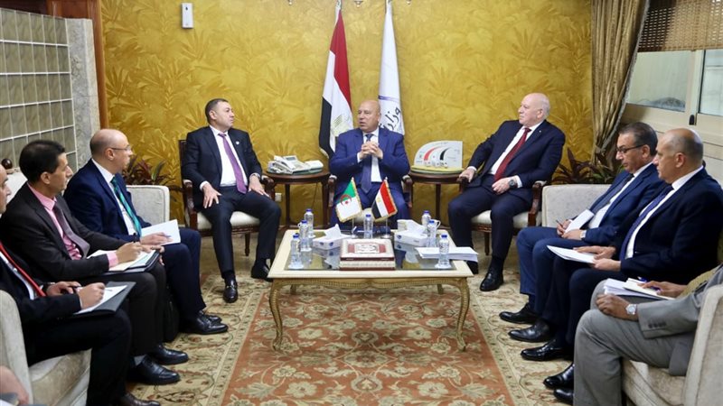 كامل الوزير، نائب رئيس مجلس الوزراء يبحث مع وزيري الصناعة وا