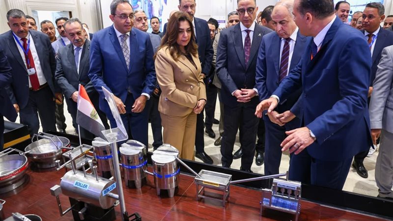 جانب من معرض برنامج تنمية صعيد مصر 