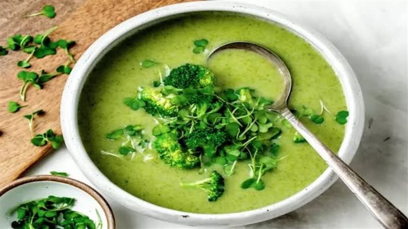 شوربة البروكلي 