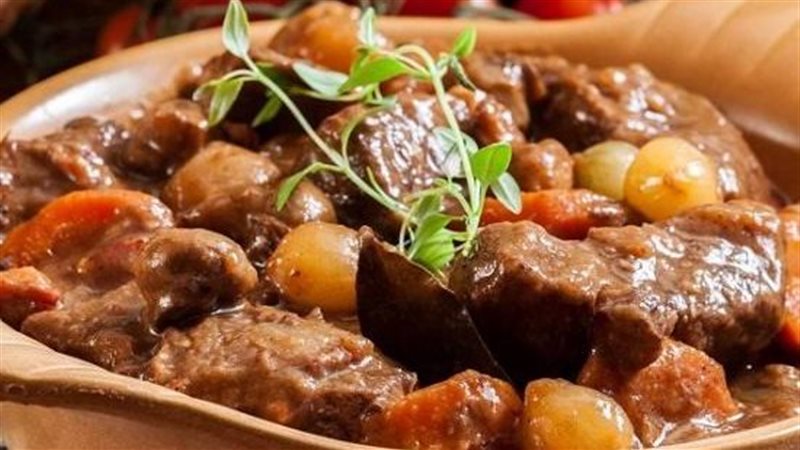 طاجن لحم بالبصل 