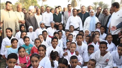 وزير الشباب والرياضة يتفقد المرحلة الأولى من تطوير مركز شباب الاتحاد بالأقصر