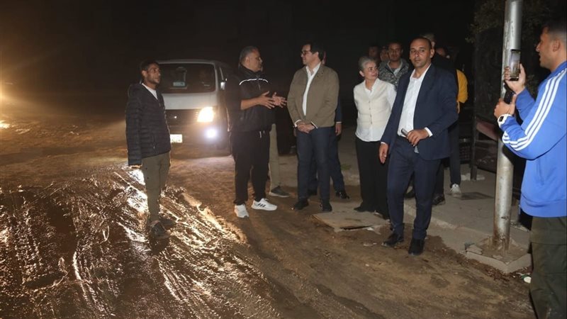وزير الثقافة يتفقد موقع حريق مسلسل 
