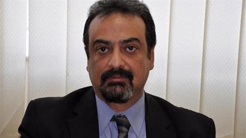 الدكتور حسام عبد الغفار 
