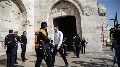 هجوم طعن بالقدس يصيب إسرائيليين إثنين بجروح خطيرة